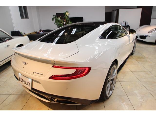 ヴァンキッシュ 　タッチトロニック２　Ｄ車　右Ｈ　２＋２シ－ト　４人乗　キルティングシ－ト　バング＆オルフセン　カ－ボンパネル　Ｏｎｅ－７７ステアリング（16枚目）