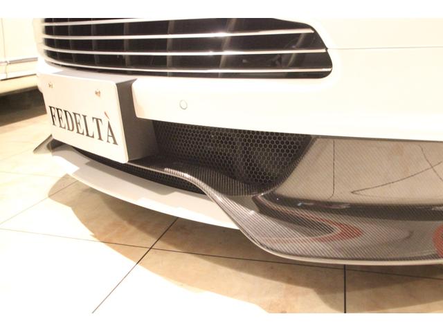 ヴァンキッシュ 　タッチトロニック２　Ｄ車　右Ｈ　２＋２シ－ト　４人乗　キルティングシ－ト　バング＆オルフセン　カ－ボンパネル　Ｏｎｅ－７７ステアリング（17枚目）