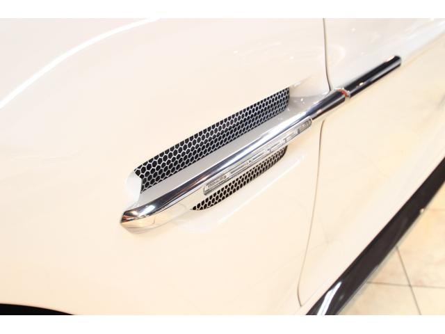 ヴァンキッシュ 　タッチトロニック２　Ｄ車　右Ｈ　２＋２シ－ト　４人乗　キルティングシ－ト　バング＆オルフセン　カ－ボンパネル　Ｏｎｅ－７７ステアリング（22枚目）