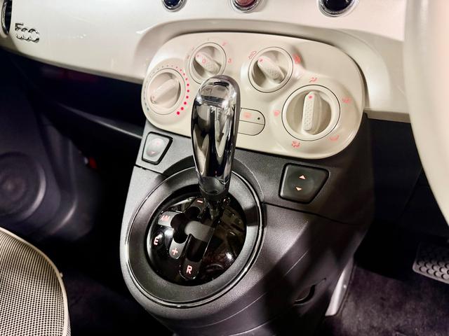 ５００ １．２　８Ｖ　ラウンジ　メーカーオプションＨＩＤ　タイベル交換済　スタビライザーリンク交換済　デュアルロジック調整済　前後録画ドラレコ　レーダー探知機　ガラスルーフ　純正オプションＥＴＣ　取説記録簿　スペアキー（11枚目）