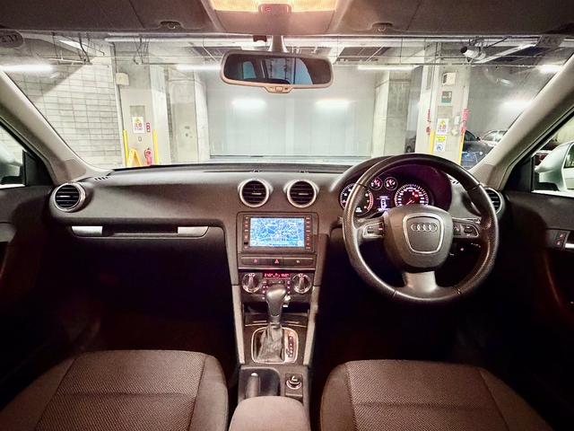 A3 スポーツバック1.8TFSI OP17インチアロイホイール ヒルホールドアシスト 7速Sトロニック HDDナビゲーションシステム Bカメラ マルチファンクションステアリング ETC 取説記録簿 スペアキー LEDナンバーランプ!(15枚目)