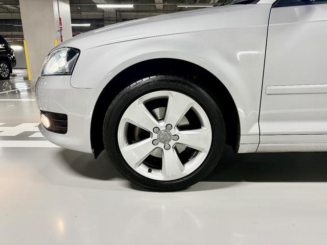 A3 スポーツバック1.8TFSI OP17インチアロイホイール ヒルホールドアシスト 7速Sトロニック HDDナビゲーションシステム Bカメラ マルチファンクションステアリング ETC 取説記録簿 スペアキー LEDナンバーランプ!(19枚目)