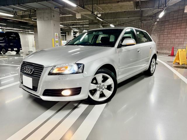 A3 スポーツバック1.8TFSI OP17インチアロイホイール ヒルホールドアシスト 7速Sトロニック HDDナビゲーションシステム Bカメラ マルチファンクションステアリング ETC 取説記録簿 スペアキー LEDナンバーランプ!(22枚目)