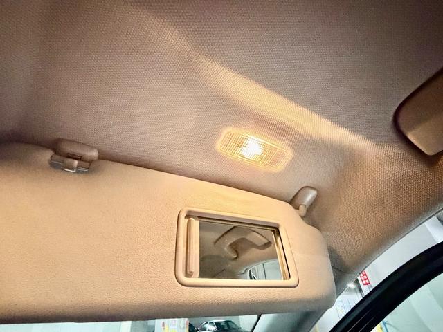 A3 スポーツバック1.8TFSI OP17インチアロイホイール ヒルホールドアシスト 7速Sトロニック HDDナビゲーションシステム Bカメラ マルチファンクションステアリング ETC 取説記録簿 スペアキー LEDナンバーランプ!(37枚目)