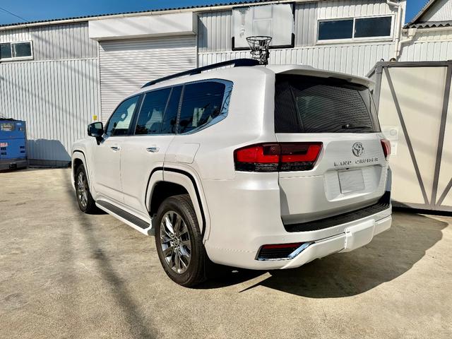 ランドクルーザー ZX モデリスタエアロ ヒッチメンバー ルーフレール 空気圧警報システム JBLサウンドSDナビシステム バックモニター リアモニタークールボックス 前後ドラレコ 大型サイドバイザー(5枚目)