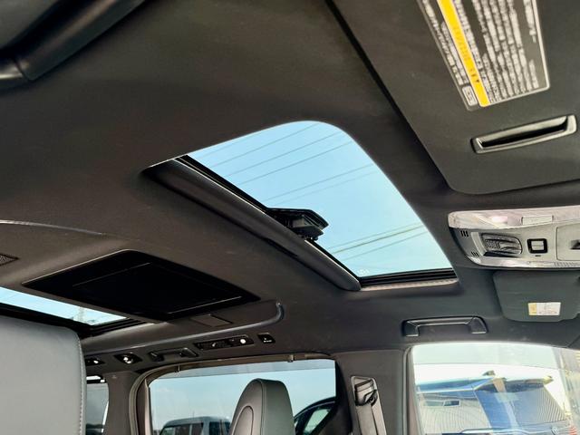 ヴェルファイアハイブリッド エグゼクティブラウンジ　ハイブリッド４ＷＤ　ＴＲＤフロントスポイラー　ヒッチメンバー　Ｗサンルーフ　ＪＢＬサウンド　地デジチューナー　ステアリングヒーター　屋内保管　ワンオーナー車　ＤＵＮＬＯＰタイヤ交換済（12枚目）