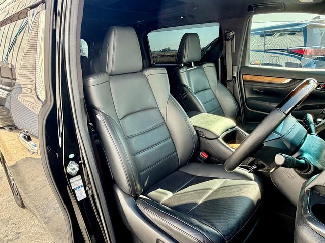 ヴェルファイアハイブリッド エグゼクティブラウンジ　ハイブリッド４ＷＤ　ＴＲＤフロントスポイラー　ヒッチメンバー　Ｗサンルーフ　ＪＢＬサウンド　地デジチューナー　ステアリングヒーター　屋内保管　ワンオーナー車　ＤＵＮＬＯＰタイヤ交換済（13枚目）