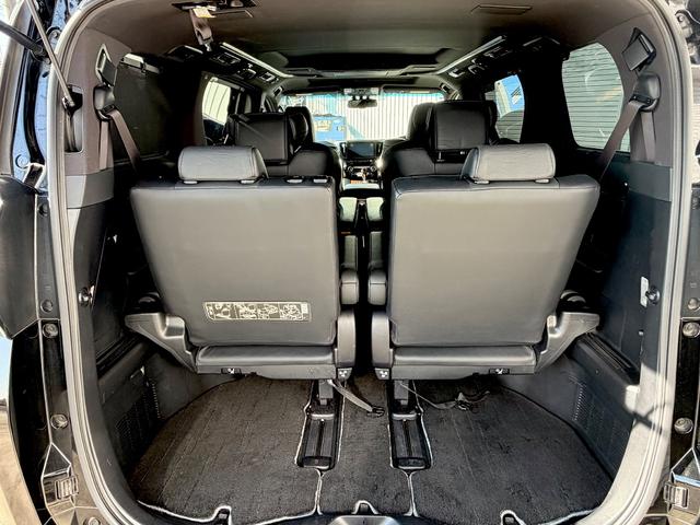 ヴェルファイアハイブリッド エグゼクティブラウンジ　ハイブリッド４ＷＤ　ＴＲＤフロントスポイラー　ヒッチメンバー　Ｗサンルーフ　ＪＢＬサウンド　地デジチューナー　ステアリングヒーター　屋内保管　ワンオーナー車　ＤＵＮＬＯＰタイヤ交換済（18枚目）