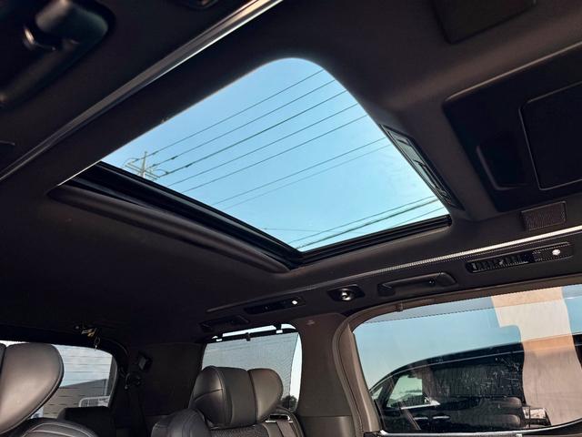 ヴェルファイアハイブリッド エグゼクティブラウンジ　ハイブリッド４ＷＤ　ＴＲＤフロントスポイラー　ヒッチメンバー　Ｗサンルーフ　ＪＢＬサウンド　地デジチューナー　ステアリングヒーター　屋内保管　ワンオーナー車　ＤＵＮＬＯＰタイヤ交換済（31枚目）