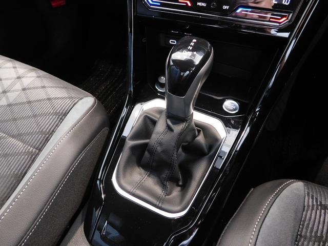 Ｔ－ロック ＴＤＩ　Ｒライン　ブラックスタイル　新車保証　特別仕様車　純正ナビ　バックカメラ　Ｂｌｕｅｔｏｏｔｈ接続　ｃａｒｐｌａｙ搭載　オンライン機能　ＥＴＣ２．０　サイドブレーキ　自動追従機能ＡＣＣ（27枚目）