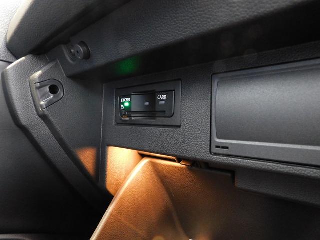Ｔ－ロック ＴＤＩ　Ｒライン　ブラックスタイル　新車保証　特別仕様車　純正ナビ　バックカメラ　Ｂｌｕｅｔｏｏｔｈ接続　ｃａｒｐｌａｙ搭載　オンライン機能　ＥＴＣ２．０　サイドブレーキ　自動追従機能ＡＣＣ（31枚目）