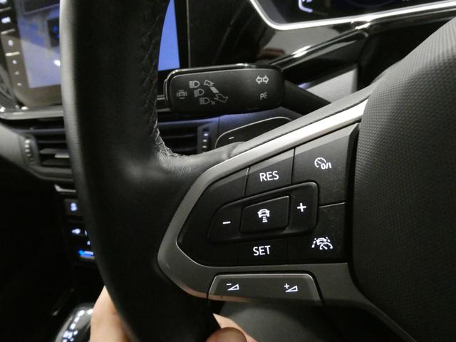 Ｔ－クロス ＴＳＩ　スタイル　シティエマージェンシーブレーキ　ブルートゥース　ＵＳＢ　ＬＥＤ　スマートキー　ナビ　アダクティブクルーズコントロール　ワンオーナ　ＥＴＣ２．０　Ｂカメラ　禁煙　ルーフレール　電動格納ミラー　ＡＢＳ（29枚目）