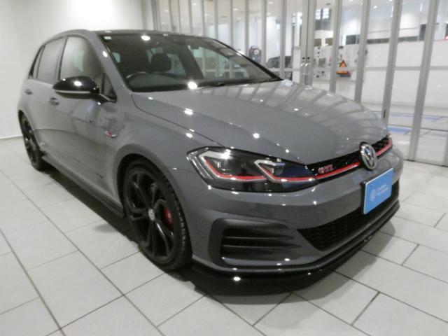 ゴルフＧＴＩ ＴＣＲ　禁煙　Ｂカメ　Ｂｌｕｅｔｏｏｔｈ　ＬＥＤヘッド　ＤＶＤ　フルセグＴＶ　ナビＴＶ　ＡＢＳ　ＥＳＣ　ＥＴＣ２．０　クリアランスソナー　スマートキー　アダプティブクルーズ　オートエアコン　パーキングアシスト（3枚目）