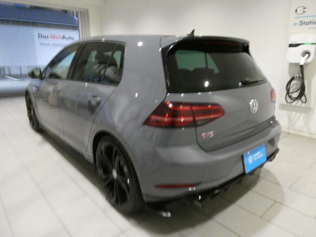 ゴルフＧＴＩ ＴＣＲ　禁煙　Ｂカメ　Ｂｌｕｅｔｏｏｔｈ　ＬＥＤヘッド　ＤＶＤ　フルセグＴＶ　ナビＴＶ　ＡＢＳ　ＥＳＣ　ＥＴＣ２．０　クリアランスソナー　スマートキー　アダプティブクルーズ　オートエアコン　パーキングアシスト（6枚目）