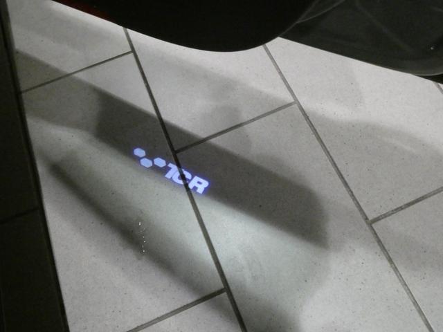 ゴルフＧＴＩ ＴＣＲ　禁煙　Ｂカメ　Ｂｌｕｅｔｏｏｔｈ　ＬＥＤヘッド　ＤＶＤ　フルセグＴＶ　ナビＴＶ　ＡＢＳ　ＥＳＣ　ＥＴＣ２．０　クリアランスソナー　スマートキー　アダプティブクルーズ　オートエアコン　パーキングアシスト（20枚目）