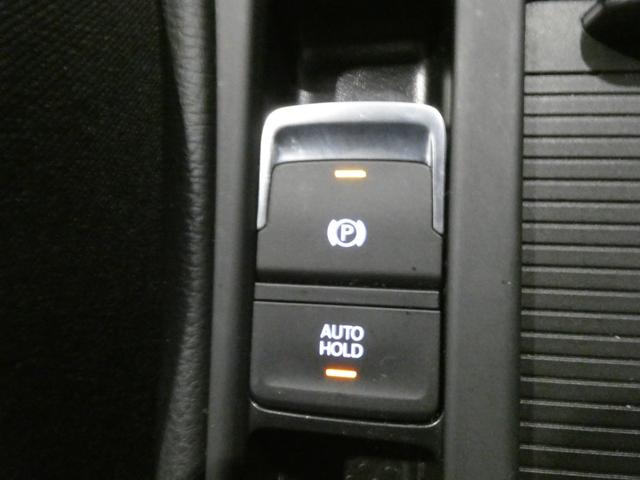 ゴルフＧＴＩ ＴＣＲ　禁煙　Ｂカメ　Ｂｌｕｅｔｏｏｔｈ　ＬＥＤヘッド　ＤＶＤ　フルセグＴＶ　ナビＴＶ　ＡＢＳ　ＥＳＣ　ＥＴＣ２．０　クリアランスソナー　スマートキー　アダプティブクルーズ　オートエアコン　パーキングアシスト（32枚目）