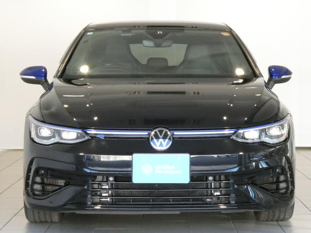 ゴルフＲ ２０イヤーズ　４ＷＤ　ＬＥＤヘッドライト　ワンオーナー　シートヒーター　オートクルーズコントロール　スマートキー　パワーシート　パークアシスト　フルセグＴＶ　衝突被害軽減システム　黒革シート（2枚目）