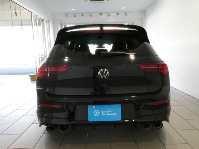 ゴルフＲ ２０イヤーズ　４ＷＤ　ＬＥＤヘッドライト　ワンオーナー　シートヒーター　オートクルーズコントロール　スマートキー　パワーシート　パークアシスト　フルセグＴＶ　衝突被害軽減システム　黒革シート（7枚目）