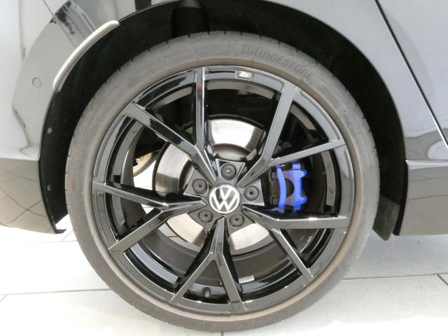 ゴルフＲ ２０イヤーズ　４ＷＤ　ＬＥＤヘッドライト　ワンオーナー　シートヒーター　オートクルーズコントロール　スマートキー　パワーシート　パークアシスト　フルセグＴＶ　衝突被害軽減システム　黒革シート（21枚目）