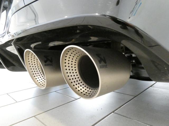 ゴルフＲ ２０イヤーズ　４ＷＤ　ＬＥＤヘッドライト　ワンオーナー　シートヒーター　オートクルーズコントロール　スマートキー　パワーシート　パークアシスト　フルセグＴＶ　衝突被害軽減システム　黒革シート（26枚目）