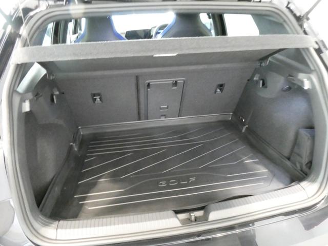 ゴルフＲ ２０イヤーズ　４ＷＤ　ＬＥＤヘッドライト　ワンオーナー　シートヒーター　オートクルーズコントロール　スマートキー　パワーシート　パークアシスト　フルセグＴＶ　衝突被害軽減システム　黒革シート（34枚目）