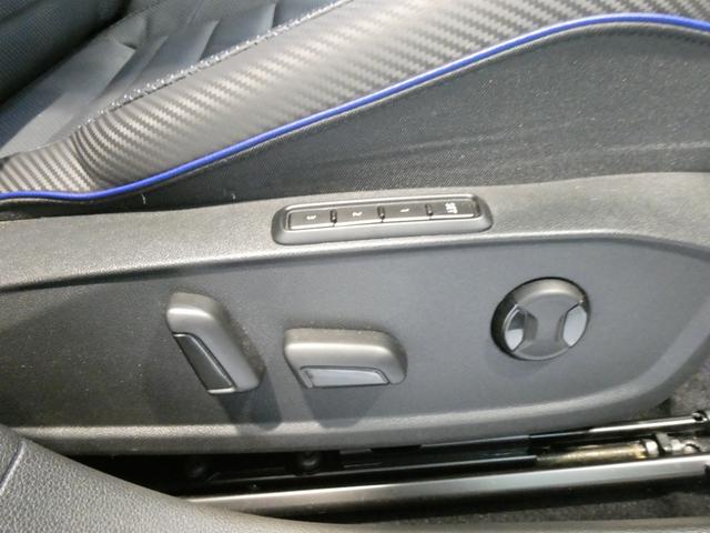 ゴルフＲ ２０イヤーズ　４ＷＤ　ＬＥＤヘッドライト　ワンオーナー　シートヒーター　オートクルーズコントロール　スマートキー　パワーシート　パークアシスト　フルセグＴＶ　衝突被害軽減システム　黒革シート（35枚目）