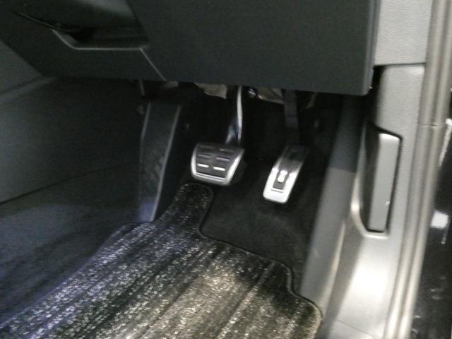 ゴルフＲ ２０イヤーズ　４ＷＤ　ＬＥＤヘッドライト　ワンオーナー　シートヒーター　オートクルーズコントロール　スマートキー　パワーシート　パークアシスト　フルセグＴＶ　衝突被害軽減システム　黒革シート（36枚目）