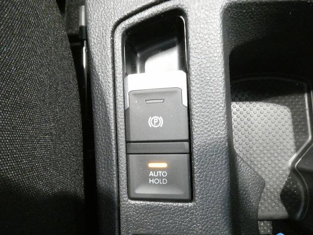 Ｔ－ロック ＴＤＩ　ブラックスタイル　認定中古車　リヤカメラ　ＢＴ　レーダークルーズ　プリクラッシュブレーキ　電動リアゲート　ルーフレール　ＬＫＡ　ナビ　パークアシスト　ＬＥＤ　ＵＳＢ接続　オートライト　電動格納ミラー　禁煙車　キーレス（12枚目）