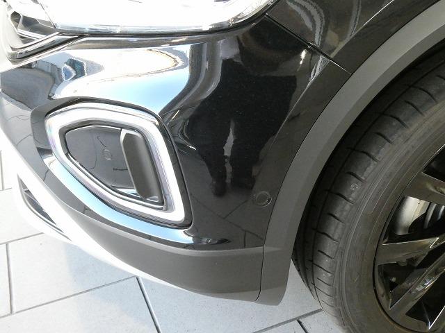 Ｔ－ロック ＴＤＩ　ブラックスタイル　認定中古車　リヤカメラ　ＢＴ　レーダークルーズ　プリクラッシュブレーキ　電動リアゲート　ルーフレール　ＬＫＡ　ナビ　パークアシスト　ＬＥＤ　ＵＳＢ接続　オートライト　電動格納ミラー　禁煙車　キーレス（15枚目）