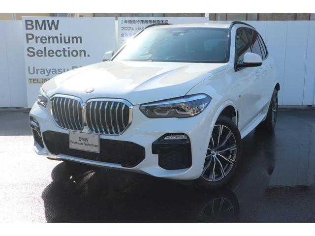 Ｘ５ ｘＤｒｉｖｅ　３５ｄ　Ｍスポーツ　認定中古車　ソフトクローズ　２年保証付　ベンチレーションシート　アンビエントライト　マッサージ機能　４ゾーンエアコン　ドライビングアシスト　ＢＭＷライブコックピット（2枚目）