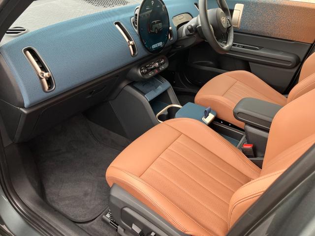 ＭＩＮＩ 　カントリーマンＳＥ　ＡＬＬ４　４ＷＤ　認定中古車　トップビューカメラ　２年保証（2枚目）