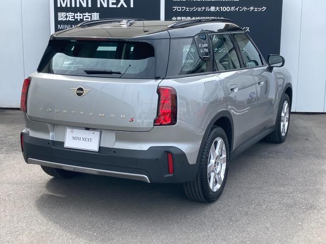 ＭＩＮＩ カントリーマンＳオール４　クラシック・トリム　ＤＣＴ　４ＷＤ　認定中古車／２年保証（4枚目）