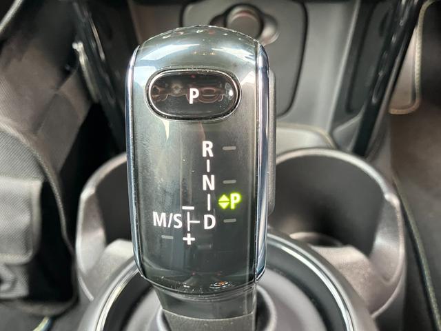 ＭＩＮＩ クーパー　コンバーチブル　サイドウォークエディション　認定中古車　レザーシート　クルーズコントロール　シートヒーター　バックカメラ　ＥＴＣ２．０　２年保証（22枚目）