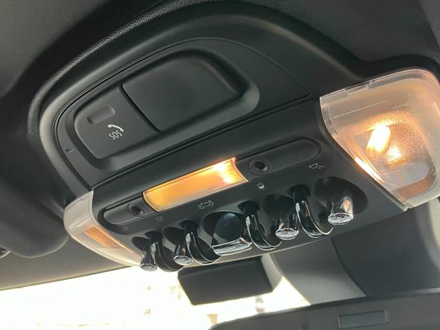 ＭＩＮＩ クーパー　コンバーチブル　サイドウォークエディション　認定中古車　レザーシート　クルーズコントロール　シートヒーター　バックカメラ　ＥＴＣ２．０　２年保証（25枚目）