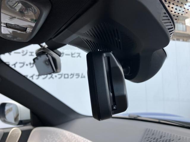 ＭＩＮＩ 　認定中古車　トップビューカメラ　シートヒーター　ステアリングホイールヒーティングハーマンカードンスピーカー　アクティブコントロール　２年保証（15枚目）