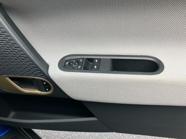 ＭＩＮＩ 　認定中古車　トップビューカメラ　シートヒーター　ステアリングホイールヒーティングハーマンカードンスピーカー　アクティブコントロール　２年保証（24枚目）