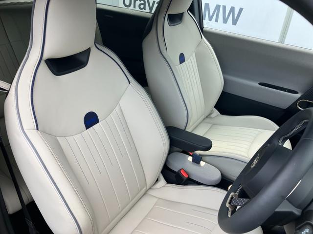 ＭＩＮＩ 　認定中古車　トップビューカメラ　シートヒーター　ステアリングホイールヒーティングハーマンカードンスピーカー　アクティブコントロール　２年保証（25枚目）