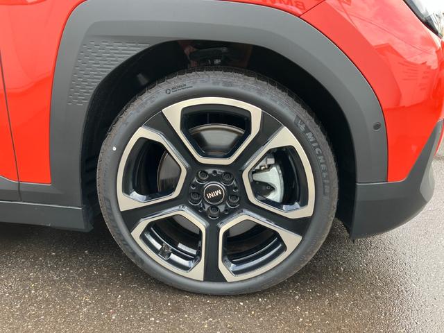 ＭＩＮＩ 　エースマンＳＥ　正規認定中古車／ｈａｒｍａｎ　ｋａｒｄｏｎｗスピーカー／アクティブクルーズコントロール／自動シート全方位カメラ／ＥＴＣ／２年保証（30枚目）