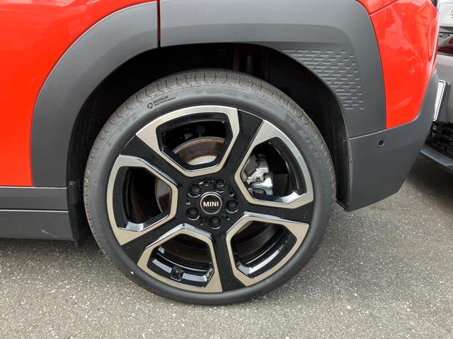 ＭＩＮＩ 　エースマンＳＥ　正規認定中古車／ｈａｒｍａｎ　ｋａｒｄｏｎｗスピーカー／アクティブクルーズコントロール／自動シート全方位カメラ／ＥＴＣ／２年保証（32枚目）