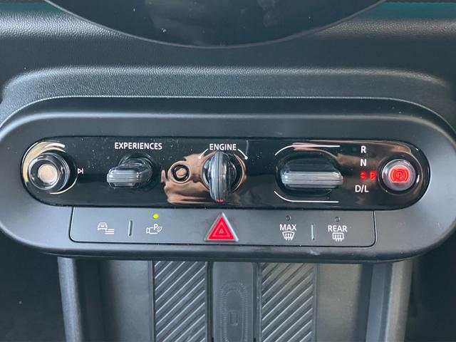 ＭＩＮＩ クーパー　Ｃ　５ドア　ＤＣＴ　認定中古車／クラシックトリム／アクティブクルーズコントロール／アップルカープレイ／アンドロイドオート／バックカメラ／２年保証（16枚目）