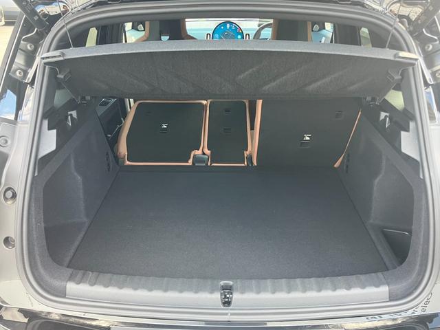 ＭＩＮＩ カントリーマンＳオール４　フェイバリット・トリム　ＤＣＴ　４ＷＤ　認定中古車／Ｍパッケージ／１９インチアルミホイール／２年保証（27枚目）