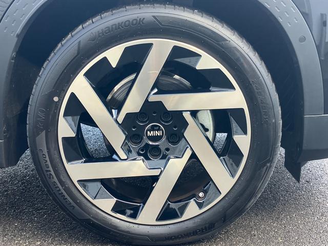 ＭＩＮＩ カントリーマンＳオール４　フェイバリット・トリム　ＤＣＴ　４ＷＤ　認定中古車／Ｍパッケージ／１９インチアルミホイール／２年保証（31枚目）