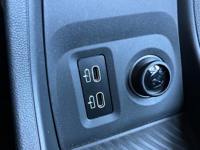 ＭＩＮＩ クーパーＣ　クラシック・トリム　５ドア　ＤＣＴ　認定中古車／バックカメラ／シートヒーター／アクティブクルーズコントロール／２年保証（17枚目）