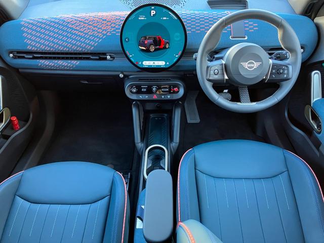 ＭＩＮＩ エースマンＳＥ　フェイバリット・トリム　認定中古車／ワンオーナー／Ｍパッケージ／２年保証（9枚目）