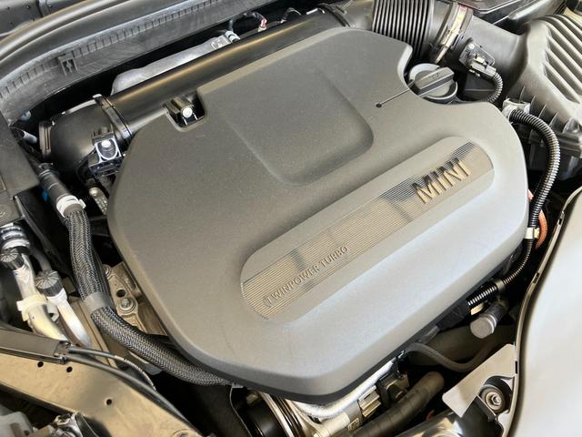 ＭＩＮＩ クーパーＤ　クラシック・トリム　認定中古車　ＡｐｐｌｅＣａｒＰｌａｙ　ＡＣＣ　２年保証付　　ハーフレザーシート　クルーズコントロール　黒ルーフ＆ミラーキャップ　バックカメラ　黒１６インチＡＷ　ＥＴＣ（45枚目）