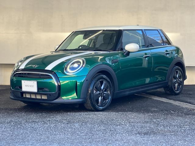 ＭＩＮＩ クーパー　プレミアムプラスパッケージクラシックトリム　認定中古車　ハーフレザーシート　電動シート　ＡｐｐｌｅＣａｒＰｌａｙ　白ルーフ＆ミラーキャップ　白ボンネットストライプ　ＡＣＣ　シートヒーター　１６インチＡＷ　ＥＴＣ（48枚目）