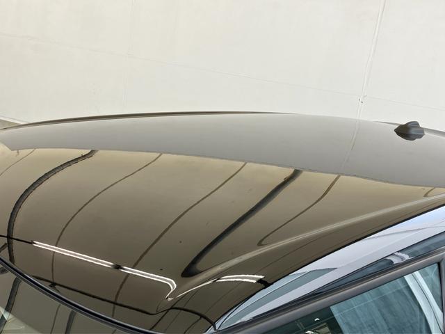 ＭＩＮＩ クーパーＳ　フェイバリット・トリム　認定中古車　元試乗車　ｈａｒｍａｎ／ｋａｒｄｏｎ　紺本革シート　ヘッドアップディスプレイ　黒ルーフ＆ミラー　ステアリングヒーター　シートヒーター　電動シート　ＡＣＣ　１７ＡＷ　ＥＴＣ　全周囲カメラ（16枚目）