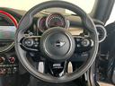 ジョンクーパーワークス　コンバーチブル　認定中古車　ＹＯＵＲＳレザーラウンジ　２年保証付　ヘッドアップディスプレイ　黒本革シート　ＡＣＣ　純正ＨＤＤナビ　シートヒーター　バックカメラ　黒１７インチＡＷ　ＥＴＣ（29枚目）