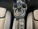 クーパーＤ　クラシック・トリム　認定中古車　ＡｐｐｌｅＣａｒＰｌａｙ　ＡＣＣ　２年保証付　　ハーフレザーシート　クルーズコントロール　黒ルーフ＆ミラーキャップ　バックカメラ　黒１６インチＡＷ　ＥＴＣ（36枚目）