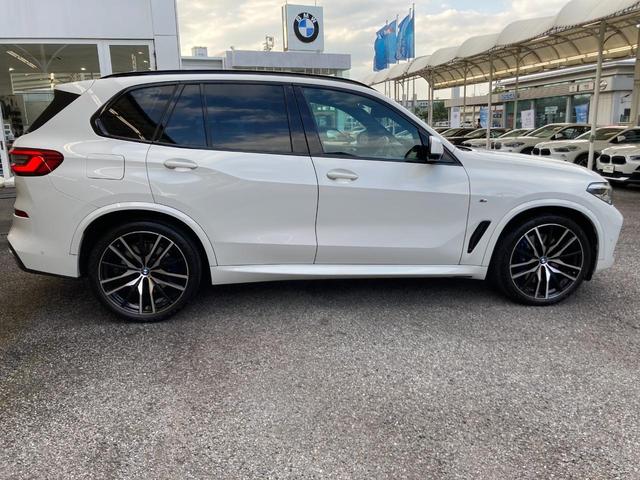 Ｘ５ ｘＤｒｉｖｅ　３５ｄ　Ｍスポーツ　認定中古車　１オーナー　茶本革　２年保証付　ＡＣＣ　純正ＨＤＤナビ　シートヒーター　電動シート　フルセグＴＶ　２２インチＡＷ　全周囲カメラ　アダプティブＬＥＤ　ＥＴＣ　４ＷＤ（3枚目）